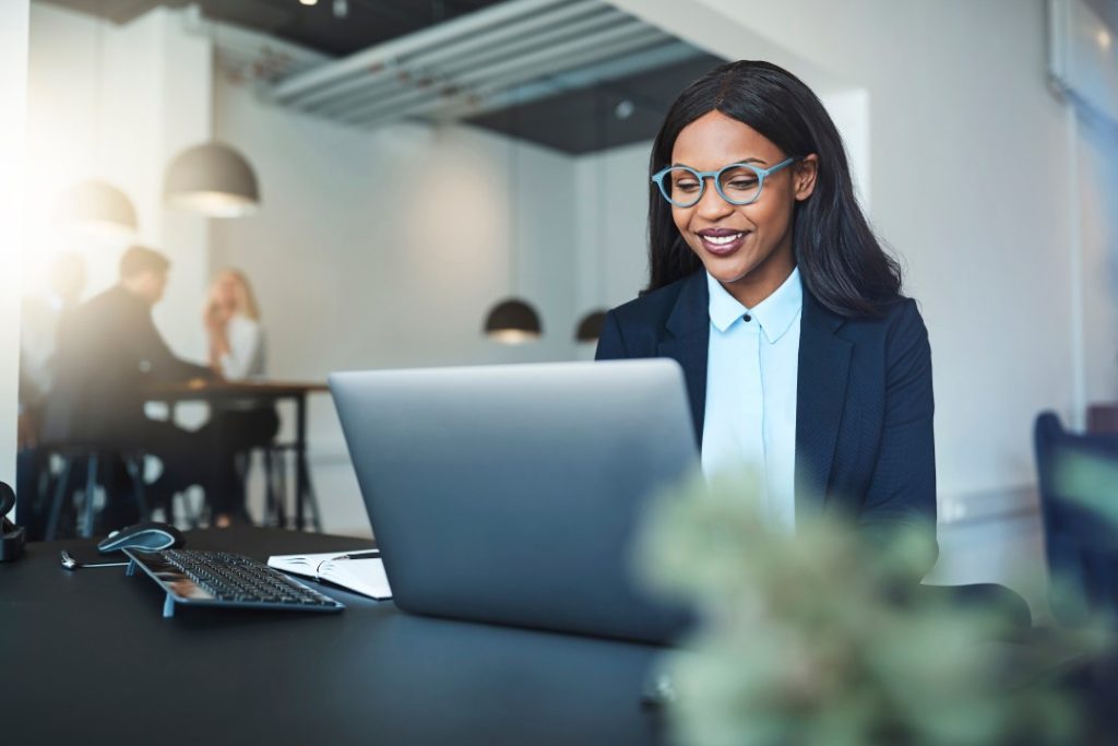 automação de tarefas, Os benefícios da automação de tarefas com um software jurídico